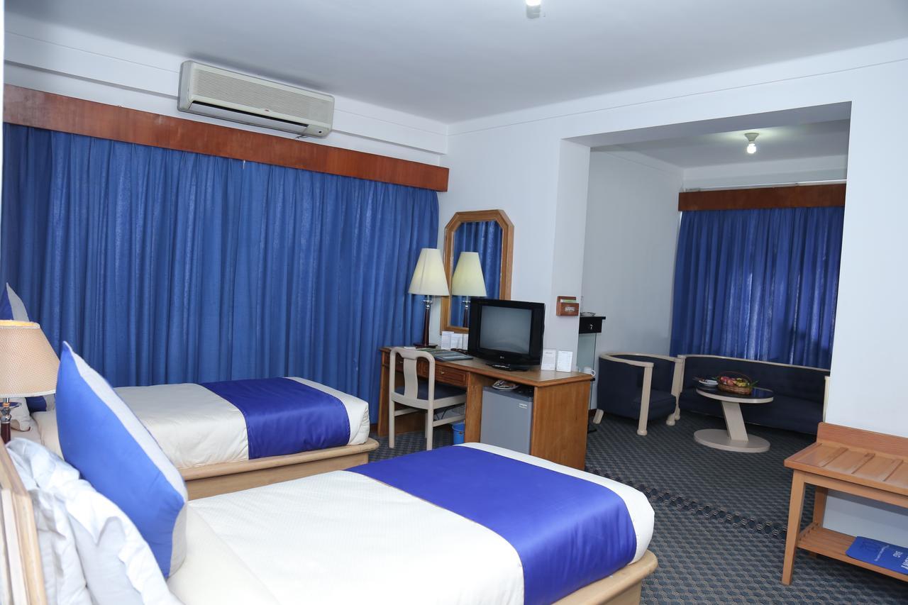 Hotel Clarion Катманду Екстериор снимка